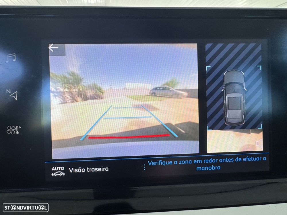 Peugeot 2008 1.5 BlueHDi Allure Pack - 11