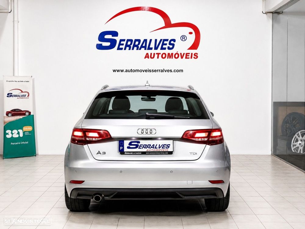 Audi A3 Sportback 1.6 TDI Design - 6