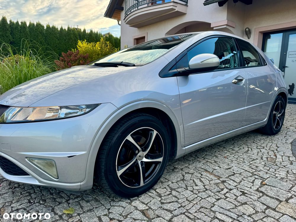 Honda Civic 1.4 i-VTEC Sport - 9
