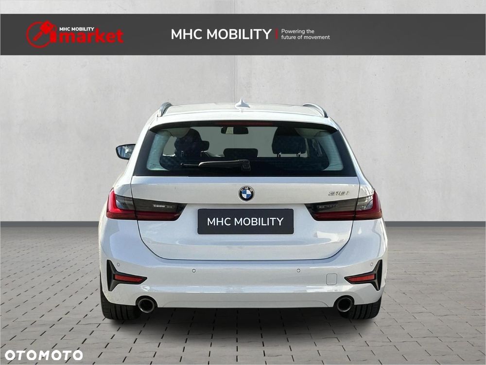 BMW Seria 3 318i Advantage - 5