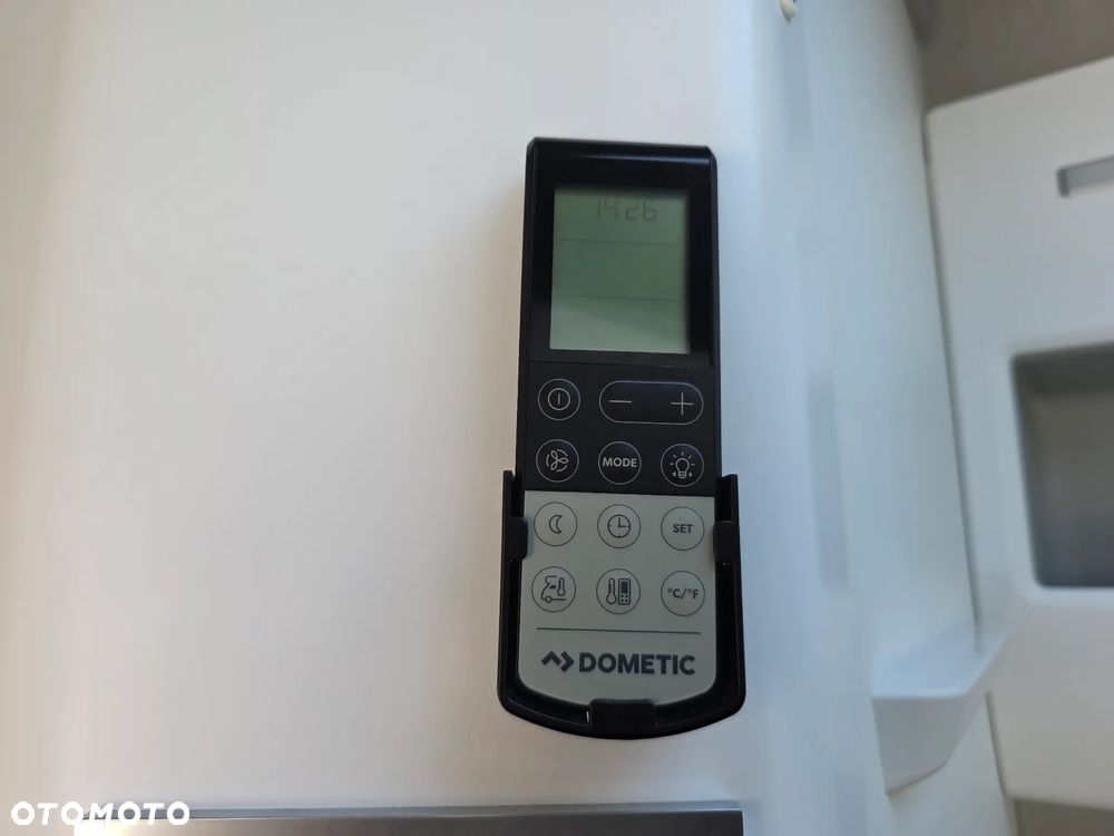 Volkswagen Grand California - 11