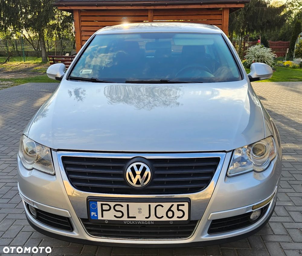 Volkswagen Passat 1.9 TDI Comfortline Family - 4
