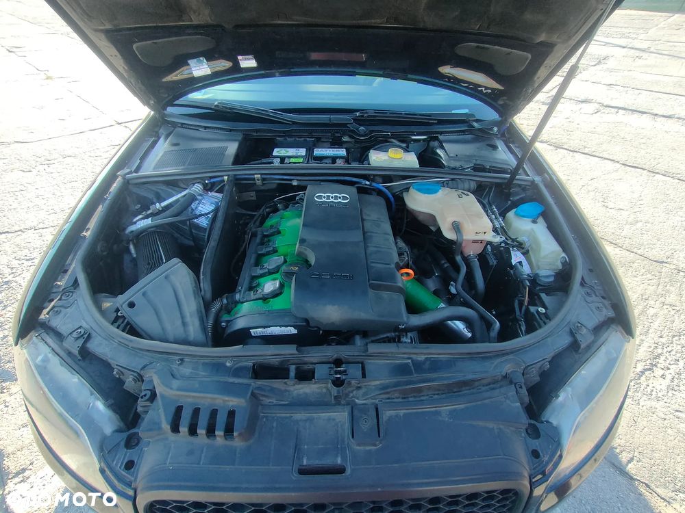 Audi A4 Limousine - 7