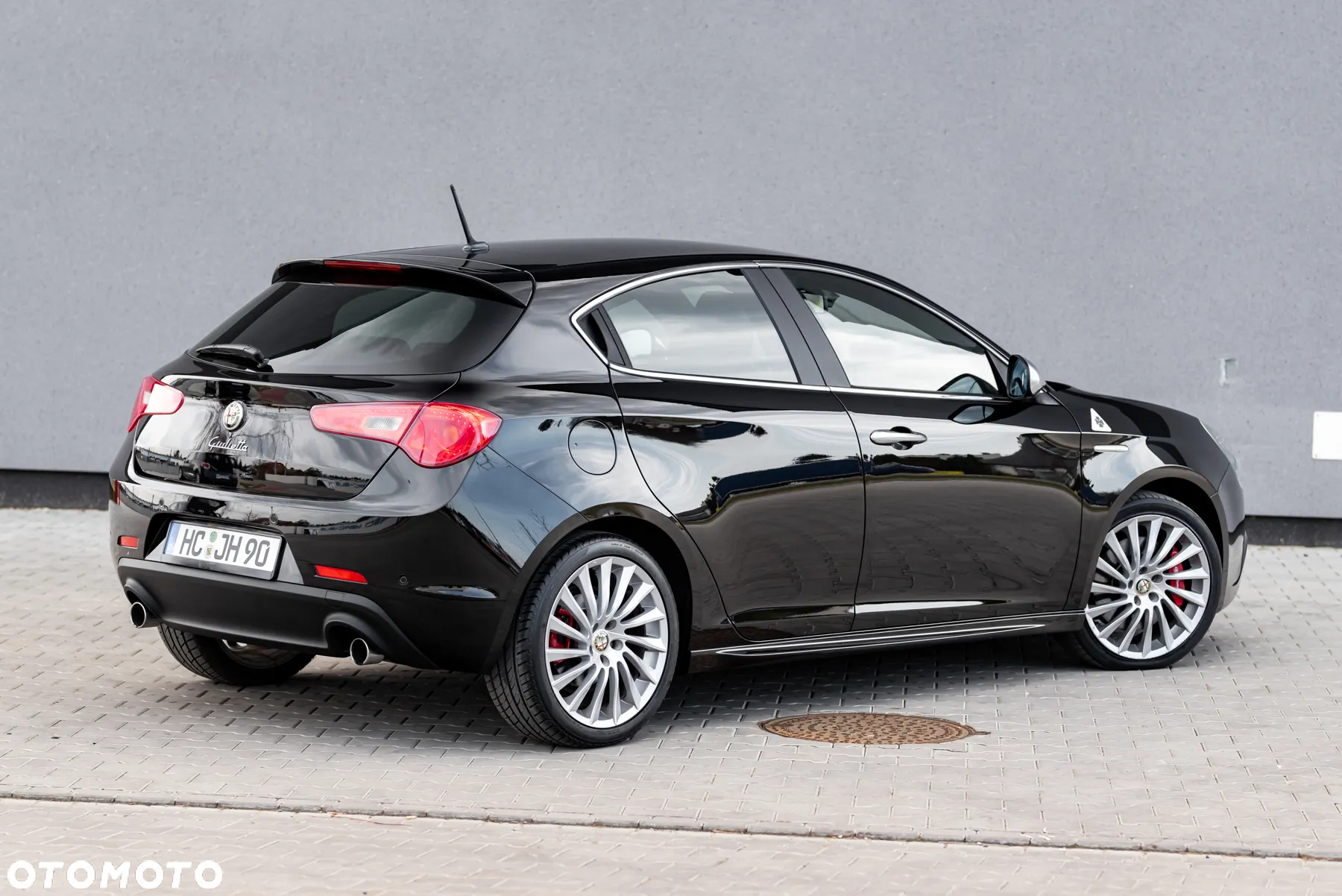 Alfa Romeo Giulietta 1750 TBi Quadrifoglio Verde - 10