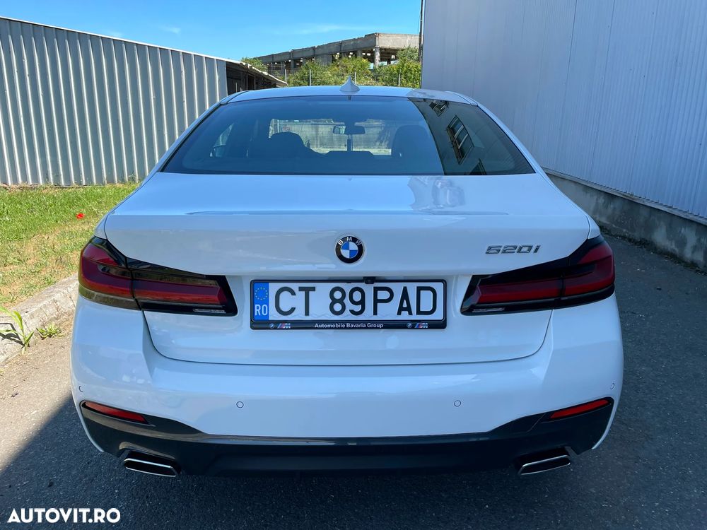 BMW Seria 5 520i Aut. M Sport Edition - 5