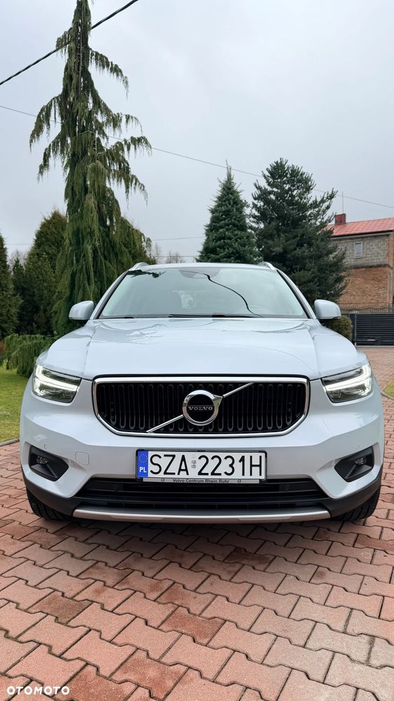 Volvo XC 40 T2 Essential - 10
