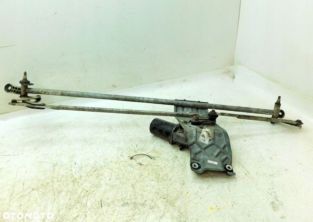 VOLVO FH12 2000r MECHANIZM SILNIK WYCIERACZEK PRZÓD 8143408 - 2