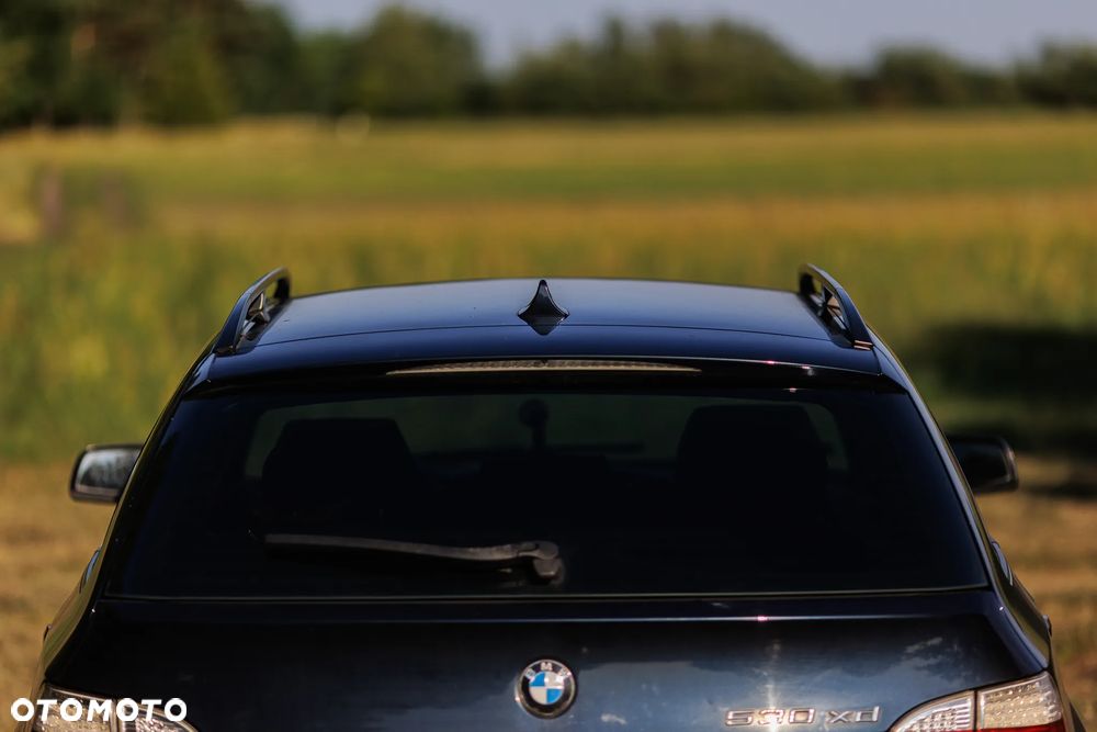 BMW Seria 5 530d xDrive - 16