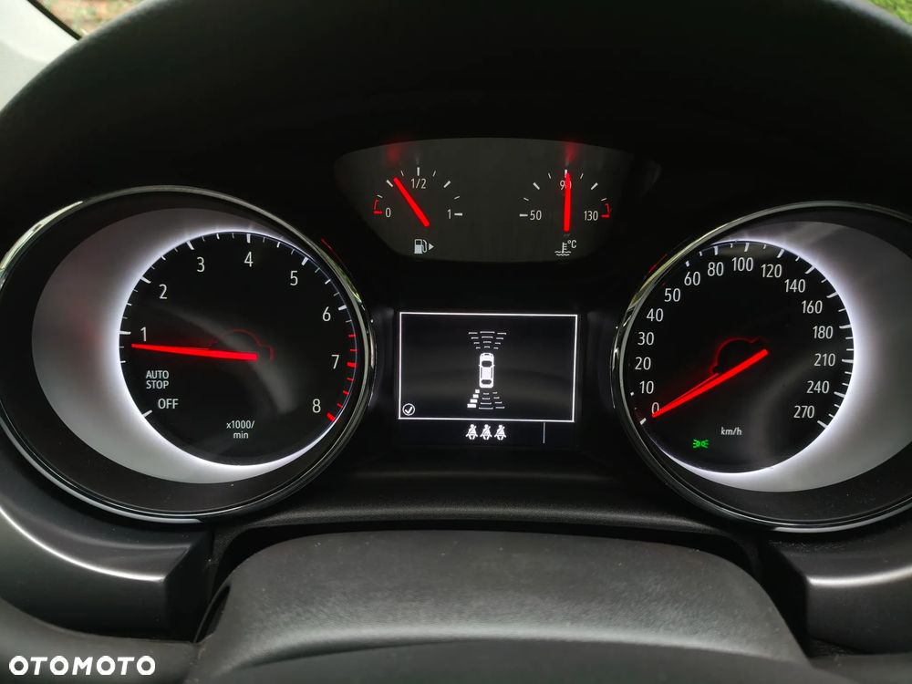 Opel Astra 1.2 T Edition S&S - 23