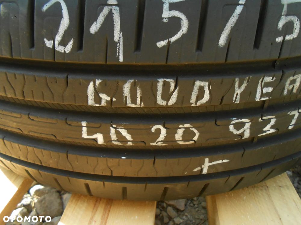 OPONY 215/50R19 GOODYEAR  EFFICIENT GRIP PERFORMANCE SEAL ELETRIC DRIVE  DOT 4320 / 3520 7.2MM - 3