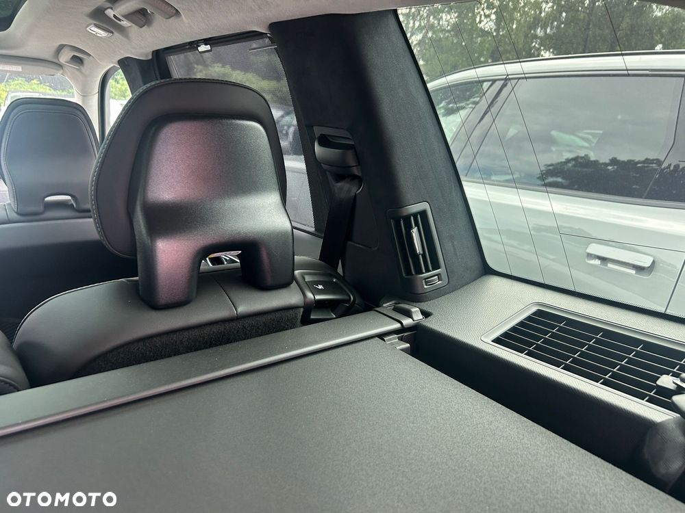 Volvo XC 90 T8 AWD Plug-In Hybrid Ultra Dark 7os - 18