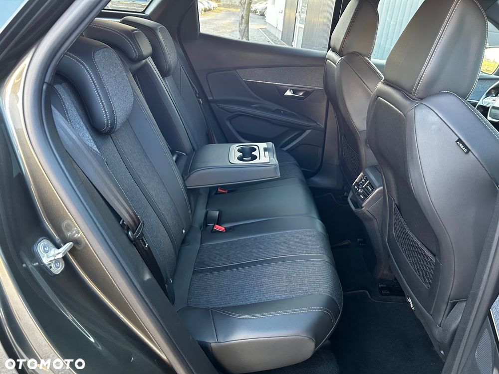 Peugeot 3008 BlueHDi 130 Stop & Start Allure - 34