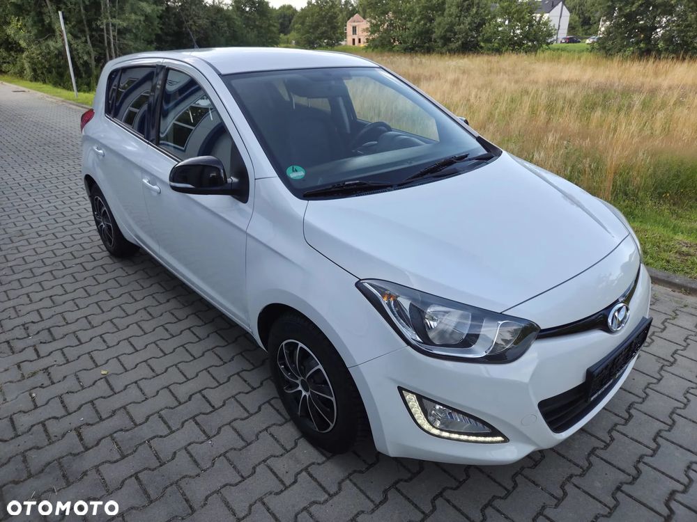Hyundai i20 1.2 Fifa World Cup Edition - 11