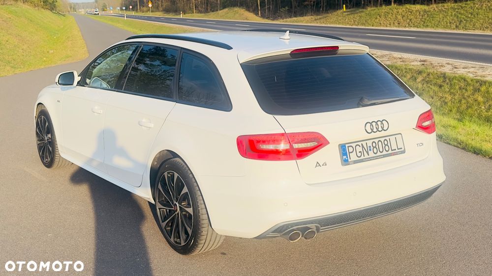 Audi A4 Avant 2.0 TDI DPF clean diesel multitronic S line Sportpaket - 4