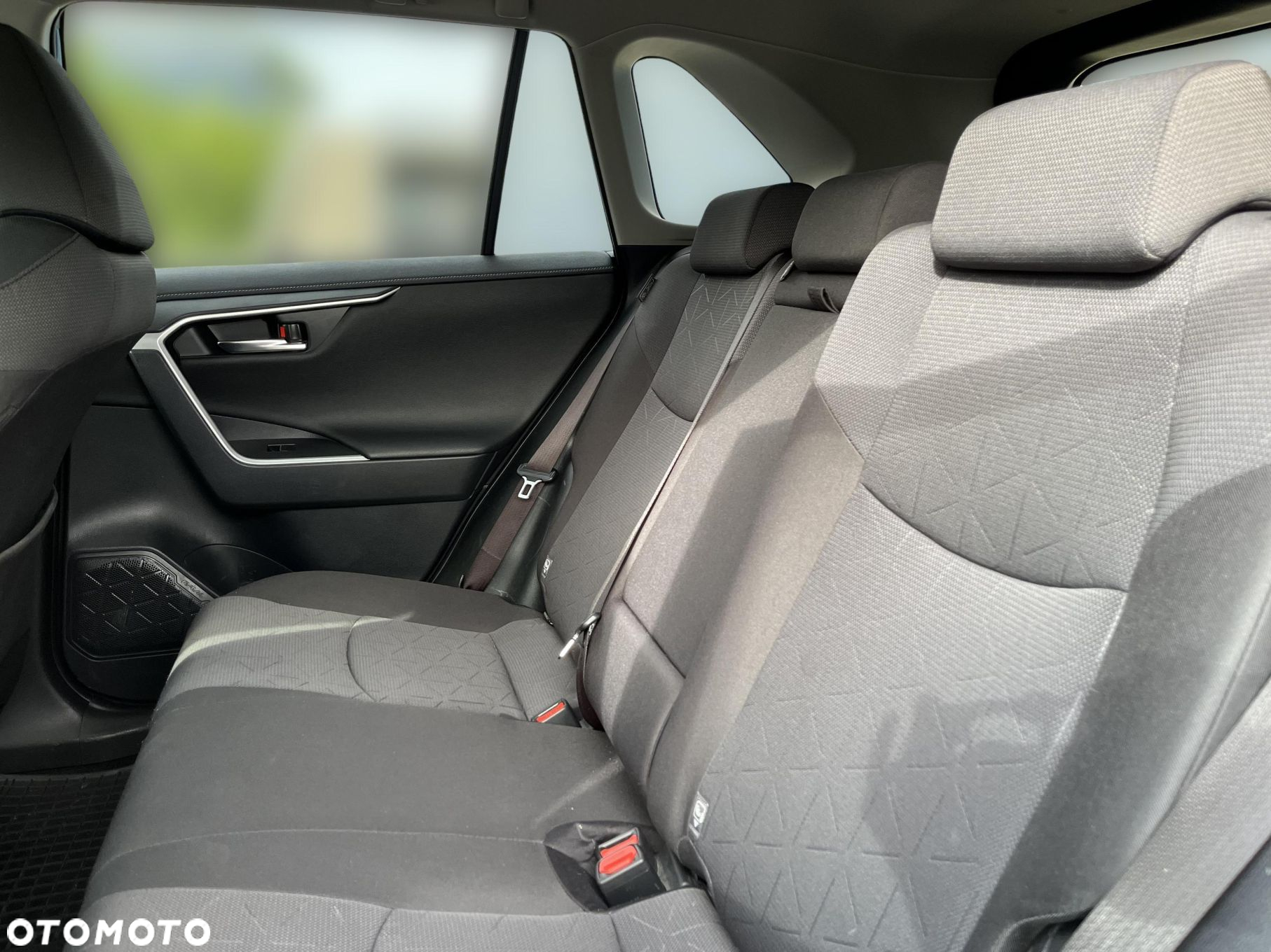 Toyota RAV4 - 14