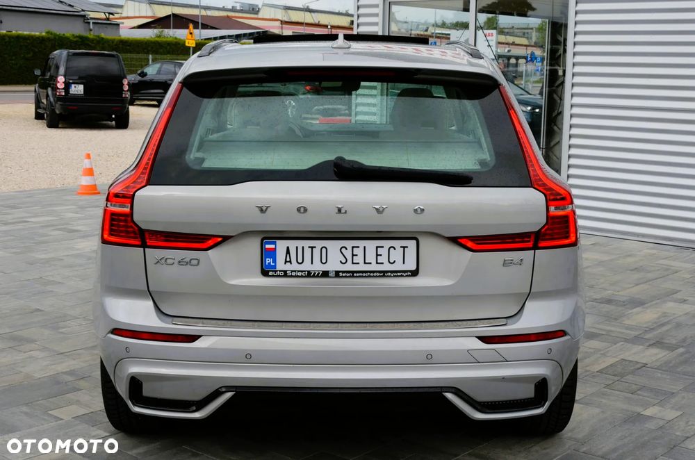 Volvo XC 60 B4 D Geartronic RDesign - 14