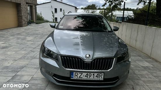 Skoda Superb 2.0 TDI Style DSG - 3