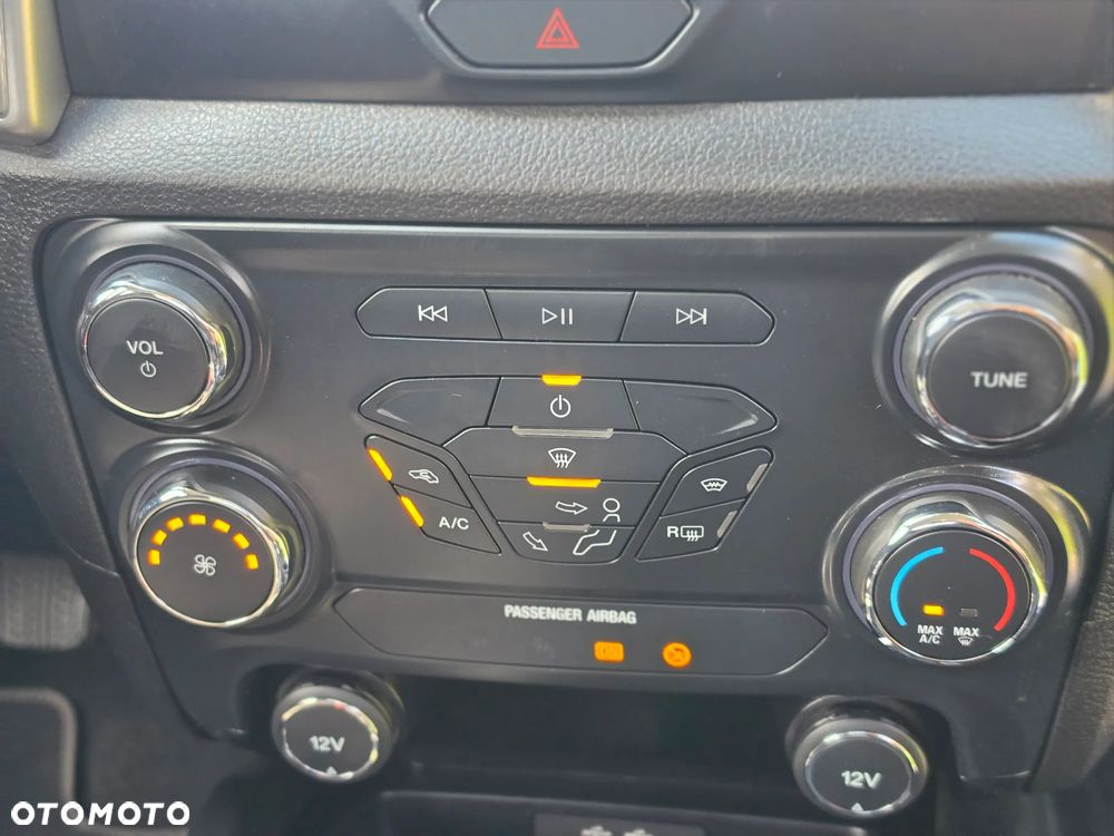 Ford Ranger 2.0 EcoBlue 4x4 DC XLT - 39