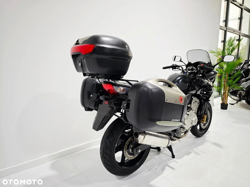 Honda CBF - 7