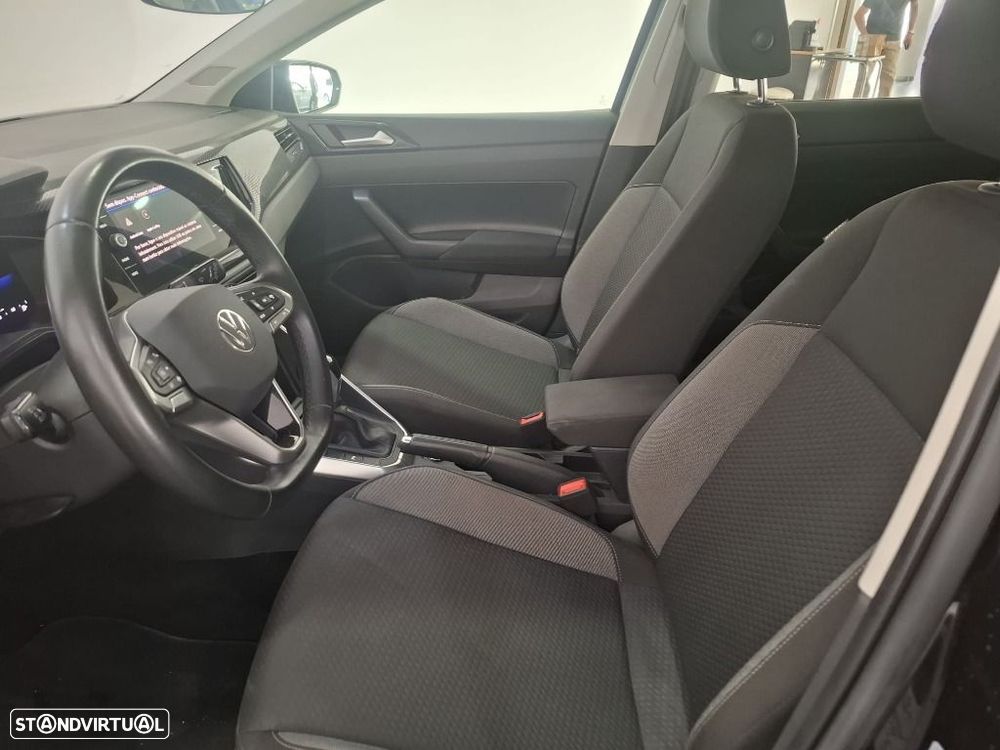 VW Polo 1.0 TSI Urban DSG - 12