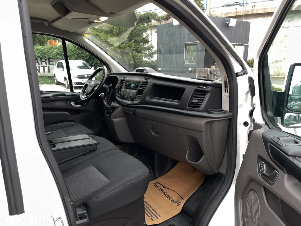 Ford Transit Custom - 8