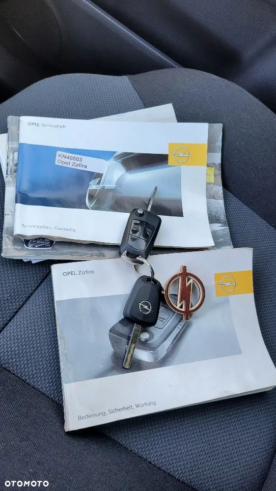 Opel Zafira 1.8 Elegance - 26