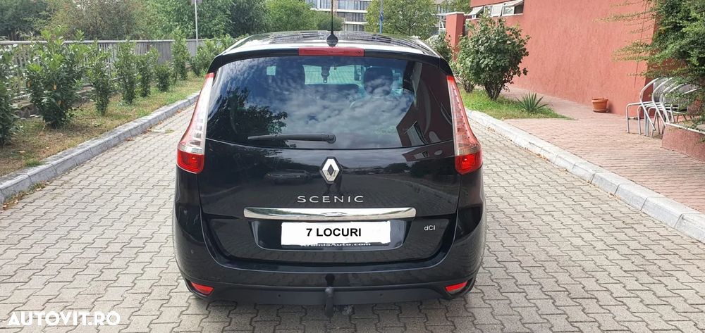 Renault Grand Scenic - 9
