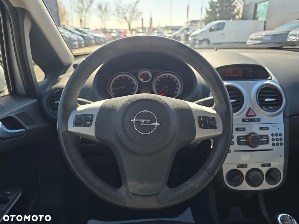 Opel Corsa 1.4 16V Enjoy - 11