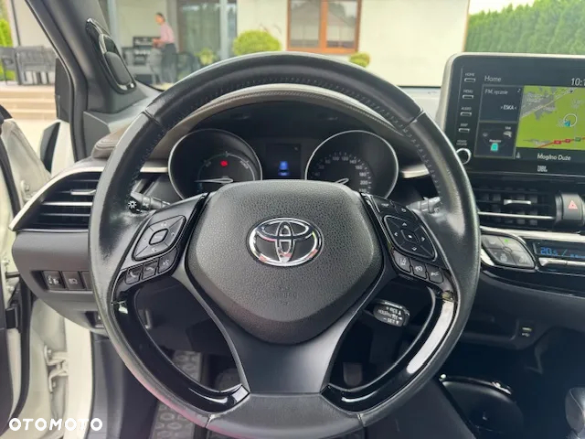 Toyota C-HR - 12