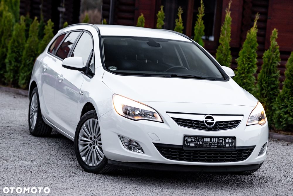 Opel Astra 1.4 Turbo Sport - 4