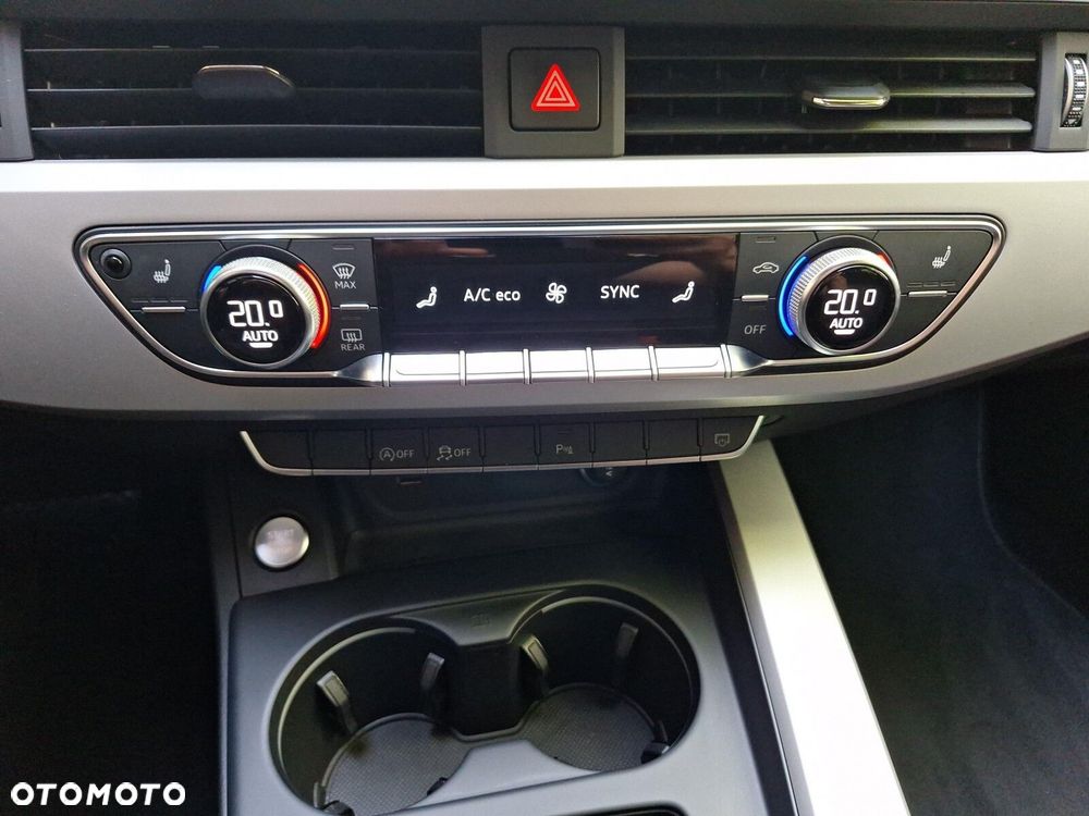 Audi A4 Avant 35 TFSI mHEV S Line S tronic - 22
