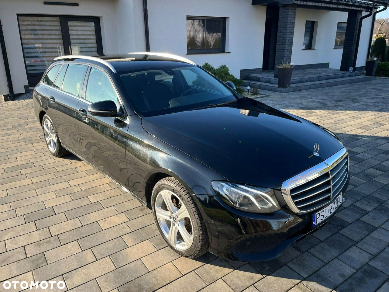 Mercedes-Benz Klasa E - 23