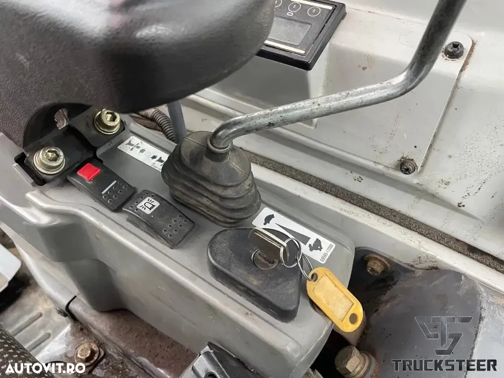 Takeuchi TB216 - 14