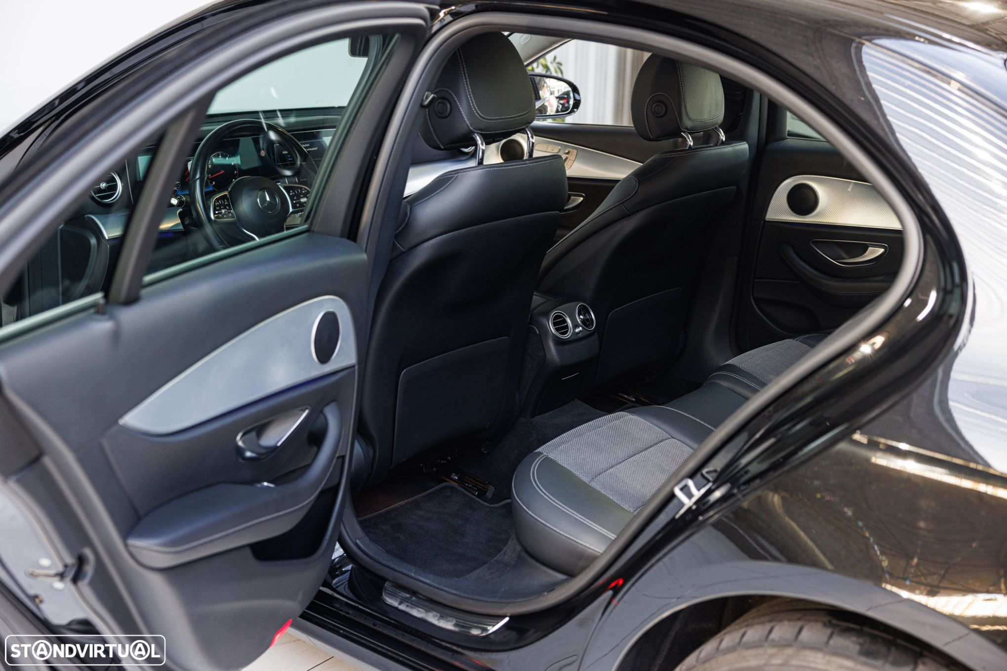 Mercedes-Benz E 300 de Avantgarde - 30