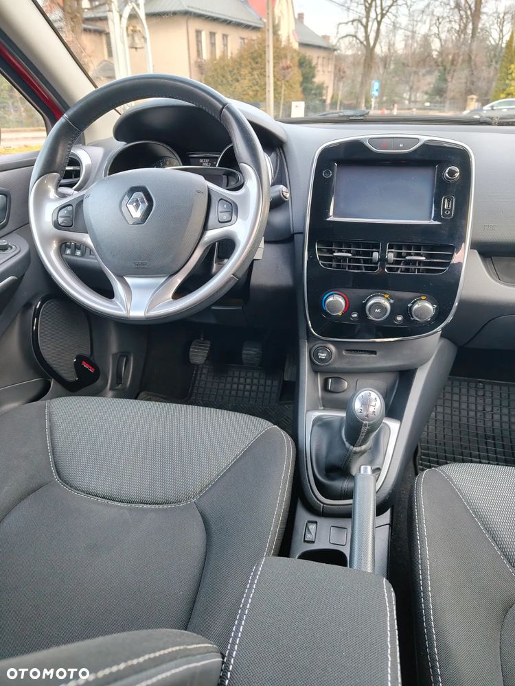 Renault Clio 1.2 16V Life - 5