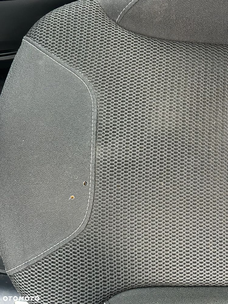 Citroën DS3 HDi 90 FAP SoChic - 37