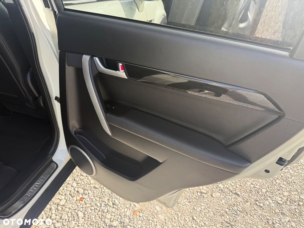 Chevrolet Captiva 2.2 TD AWD LTZ - 26