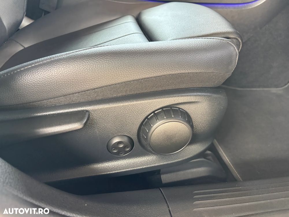 Mercedes-Benz A 180 d 7G-DCT - 36