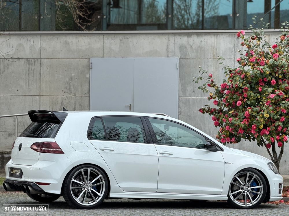 VW Golf R 4Motion BlueMotion DSG - 18
