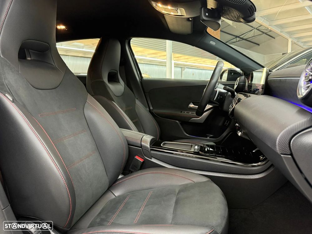 Mercedes-Benz A 250 e AMG Line - 32