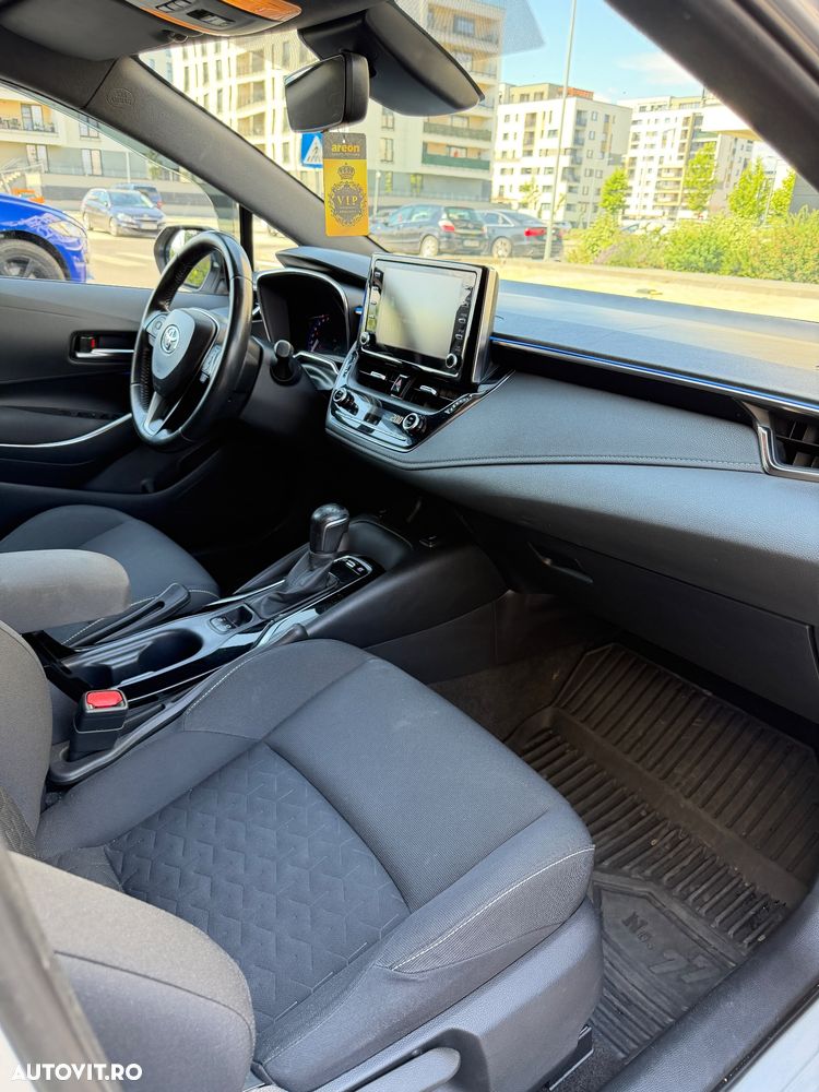 Toyota Corolla - 8