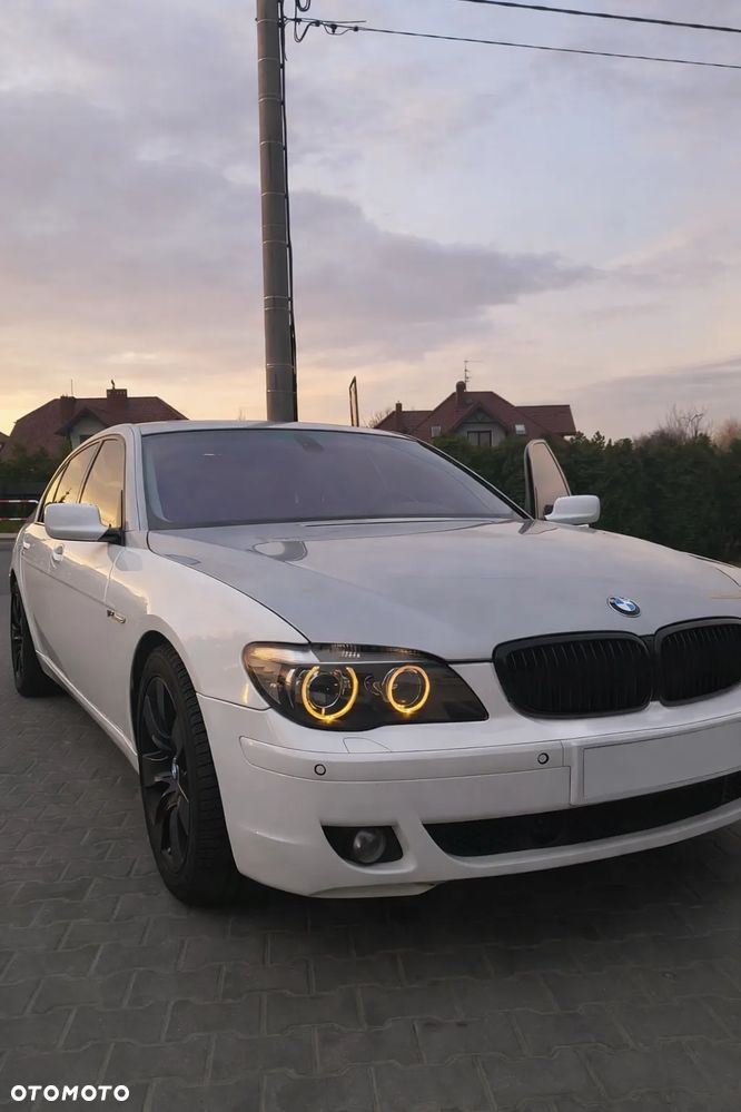 BMW Seria 7 760i L - 5