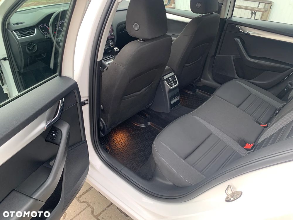 Skoda Octavia 1.5 TSI GPF ACT Ambition - 13
