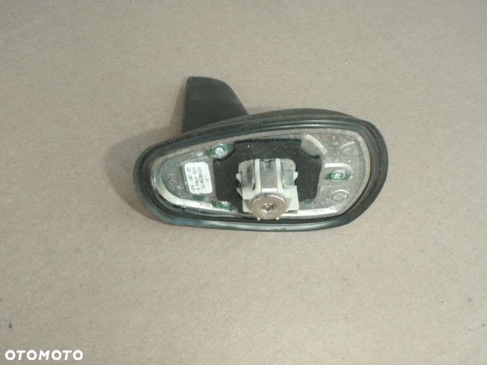 Antena Mercedes C-Klasa GLK W204 204 - 2