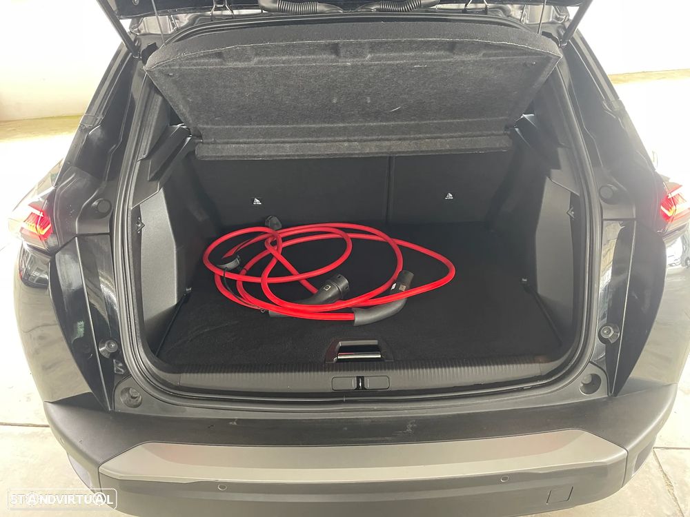 Peugeot e-2008 Allure Pack - 5