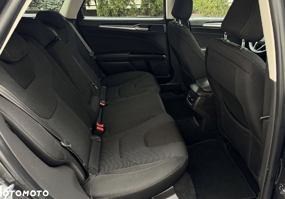 Ford Mondeo 2.0 EcoBlue Titanium - 22