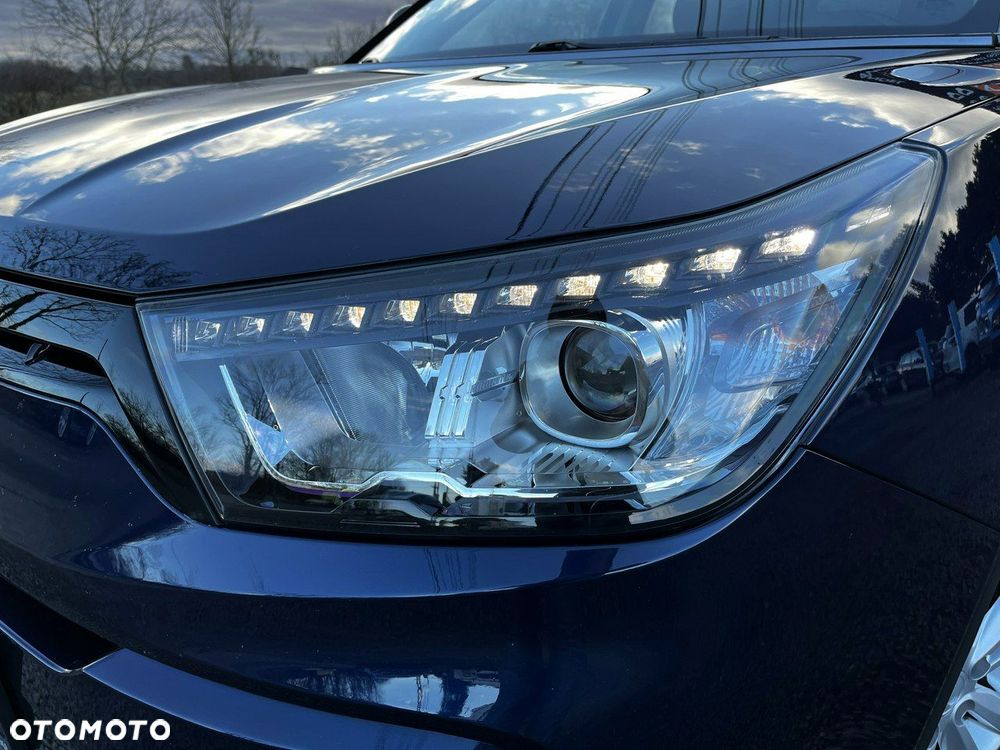 SsangYong/KGM Tivoli - 12