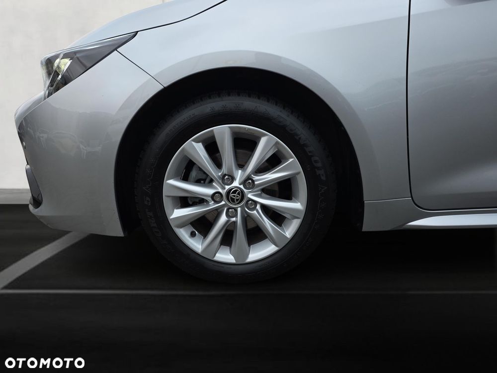 Toyota Corolla 1.8 Hybrid Comfort - 26
