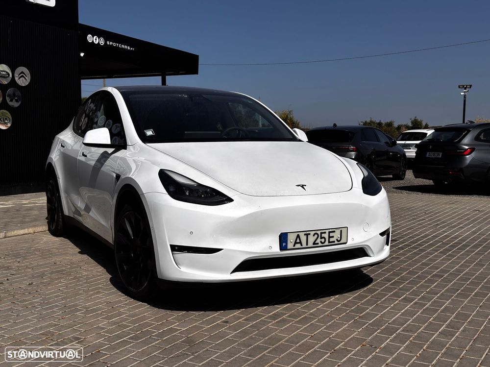 Tesla Model Y Long Range Tração Integral — fotografia 2