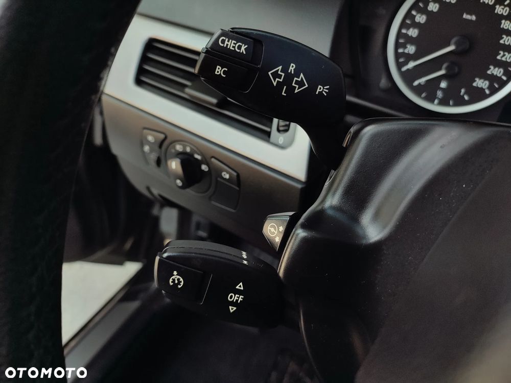 BMW Seria 5 - 30